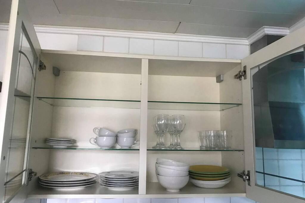 La Petite Maison Bienne-lez-Happart Buitenkant foto